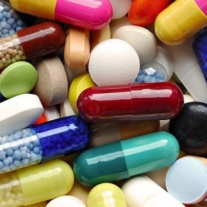 Рада освободила от НДС импорт лекарств и медицинских изделий