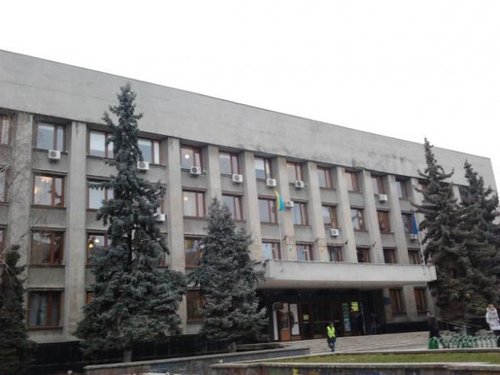 Мэр Ужгорода заявил, что депутатам горсовета угрожают неизвестные