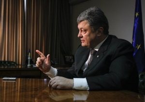 Порошенко: Украина упростит режим предоставления гражданства россиянам, которых преследует режим Путина 