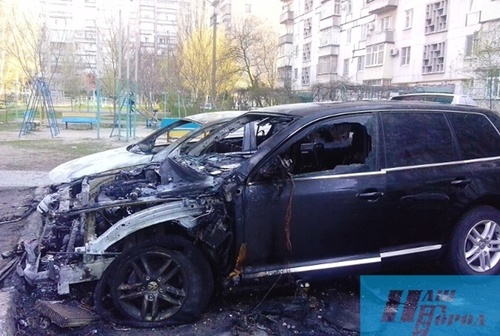 В Мелитополе из-за разборок бизнесменов, сгорела машина начальника ГАИ