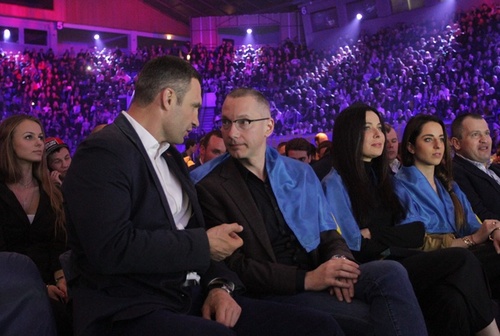 Виталий Кличко: "Если бы рефери не остановил бой Усика, Князев бы оказался на помосте ринга"