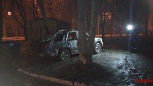 В Харькове ночью горели машины, одна взорвана