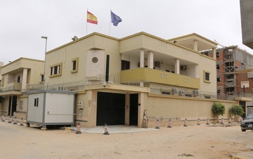 В Триполи у посольства Испании прогремел взрыв