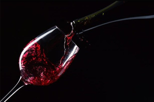 Итальянец изобрел вино, от которого не болит голова
