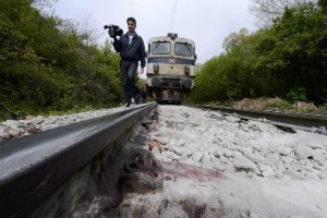 В Македонии поезд врезался в толпу мигрантов: 14 погибших