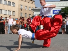 Во Львов на чемпионат боевого гопака съехались казачата со всей Украины