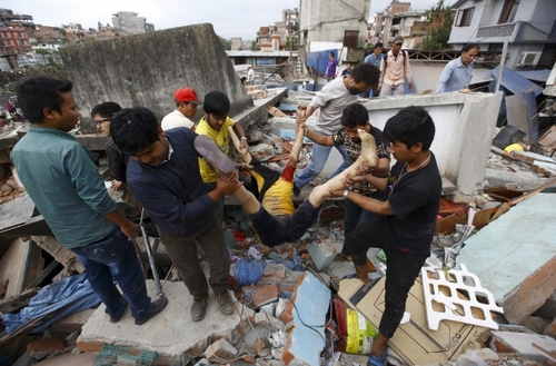 Землетрясение в Непале: количество "пропавших" украинцев увеличилось до 83 человек