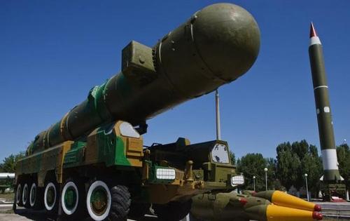 РФ пригрозила НАТО ядерным оружием при попытке вернуть Крым Украине, - The Independent