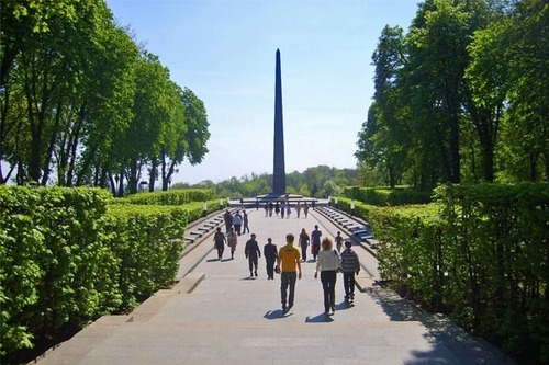 В киевском Парке вечной славы может быть установлен мемориал бойцам, погибшим в зоне проведения АТО