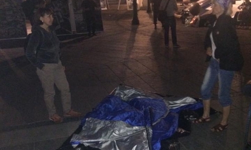 Ночью неизвестные снесли палатки активистов на Майдане