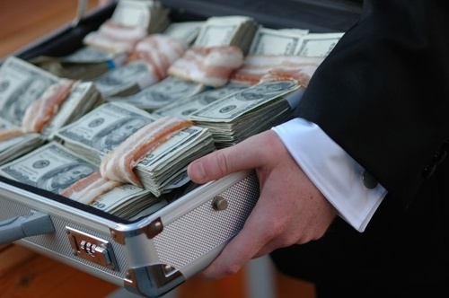 На Полтавщине СБУ поймала прокурора на взятке в 5 тысяч долларов