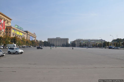 В Харькове перекрыли площадь Свободы