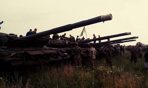Батальон "Донбасс" получил первую партию танков