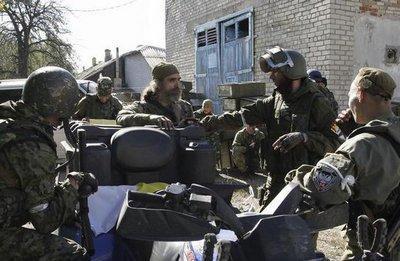 Боевики "ДНР" устроили штурм казарм своих сподвижников