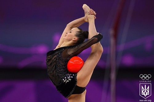 Лидер сборной Украины по художественной гимнастике Анна Ризатдинова завоевала серебряную медаль