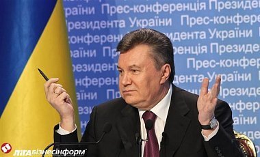 Янукович набрал кредитов на $40 млрд - Яценюк 