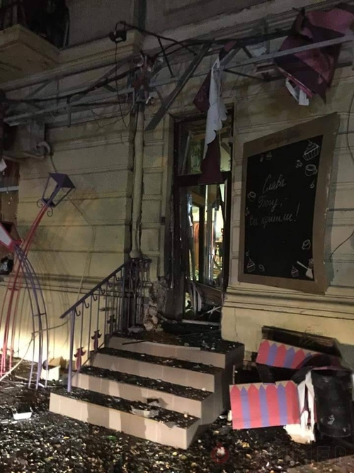 Ночью в центре Одессы взорвали кафе