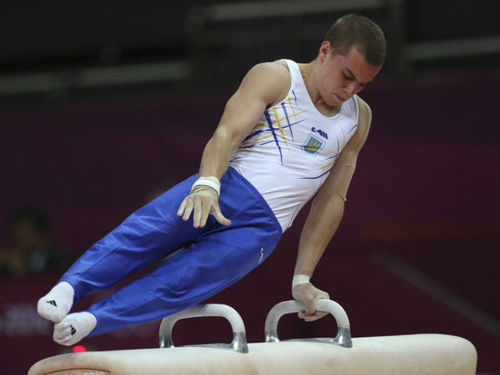 Украинский гимнаст сегодня завоевал 4 награды на Универсиаде