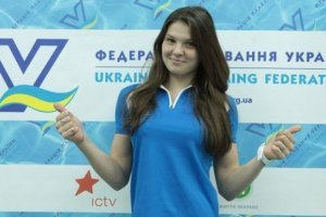 Украинка стала первой в плавании брассом 
