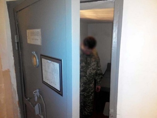 Військова прокуратура Харківського гарнізону відправила на гауптвахту військового комісара
