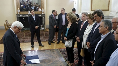 Новые греческие министры и их заместители приняли присягу  