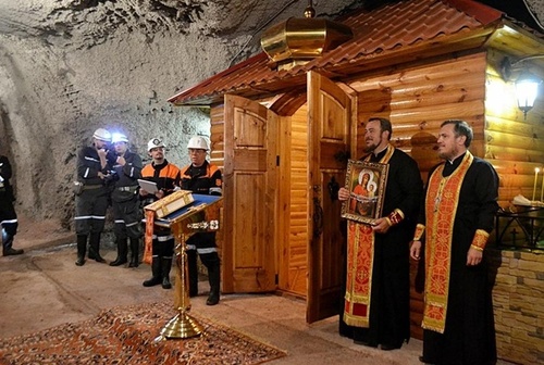 Самую глубокую в мире подземную церковь открыли в Запорожской области