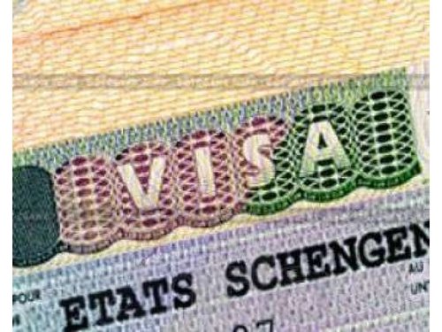 Украинцам стали чаще отказывать в шенгенских визах