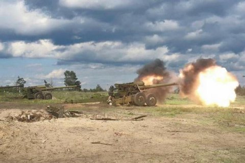 Боевики  35 раз обстреляли украинских военных