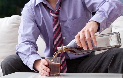 Американские исследователи обнаружили способ отказа от алкоголя без побочных эффектов