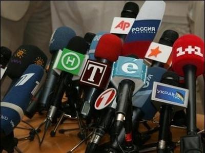 Украинские телеканалы и радио-станции вернули на оккупированный Донбасс