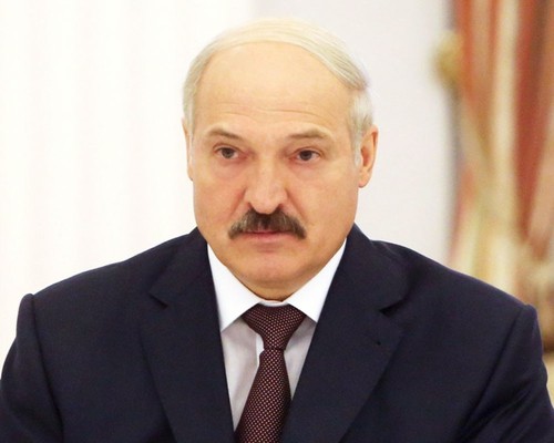 Лукашенко ввел льготы для жителей Донбасса