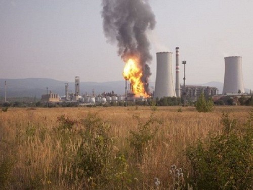 У Чехії на нафтопереробному заводі сталася пожежа