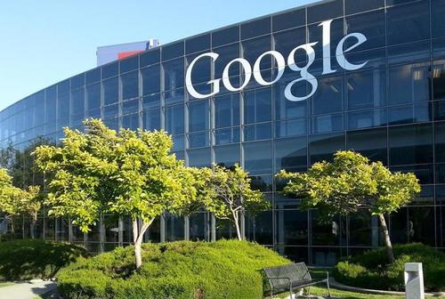 Из-за четырех ударов молнии Google потерял часть данных пользователей