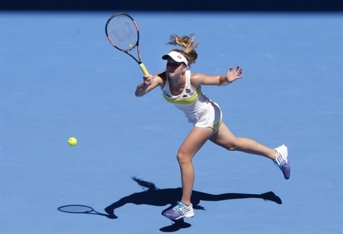 Элина Свитолина вышла в третий раунд турнира WTA Premier 5