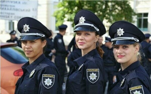 Полицейские и  «Нормальные» - Арсен Аваков