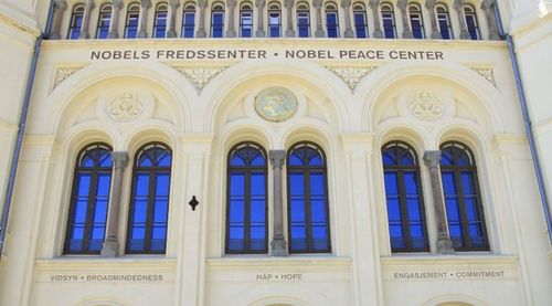 Крупный скандал разгорается в Нобелевском комитете