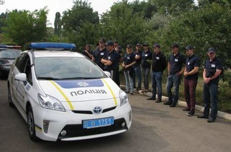В субботу к патрулированию Харькова приступят 800 новых полицейских