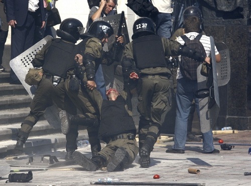 Экс-министр Швайка назвал "провокацией по заданию Авакова" обвинения в беспорядках у Рады
