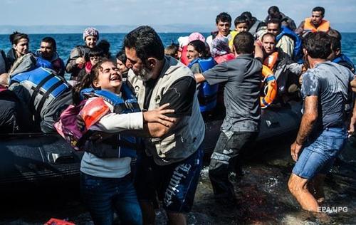 Недалеко от берегов Испании спасли 156 мигрантов