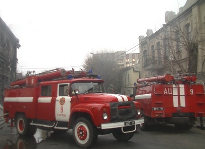 Пожар в районе Пушкинской: очевидцы говорят, что в квартиру забросили «коктейль Молотова»