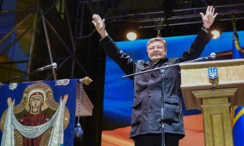  Петро Порошенко виступив за введення в Україні англійської як другої робочої мови