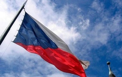 Чехия намерена упростить трудоустройство украинцам