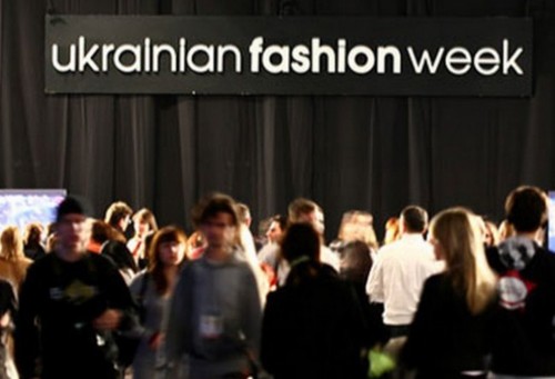 Показ "Истоки" стал самым ярким на Ukrainian Fashion Week