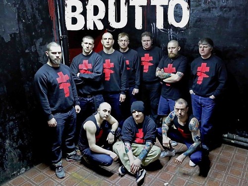Группа Brutto в Лондоне посвятила песню "Небесной сотне"