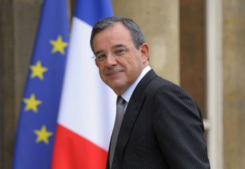 Французского депутата уволили за поездку в Крым
