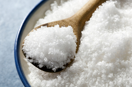 Диета без соли поможет похудеть к праздникам
