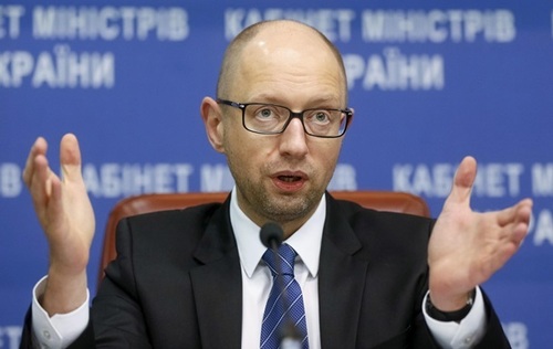 Яценюк заявил, что Украине удалось избавиться от полной зависимости от российского газа