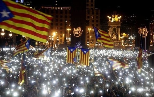 Испания может приостановить статус автономнии Каталонии