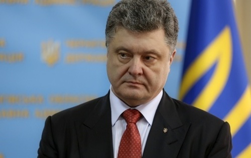 Порошенко заявил о росте террористической угрозы в Украине