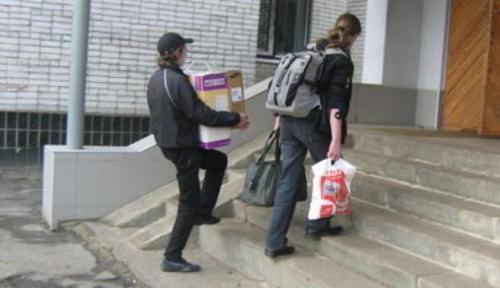 В Харькове студенты с большими сумками не попадут на пары